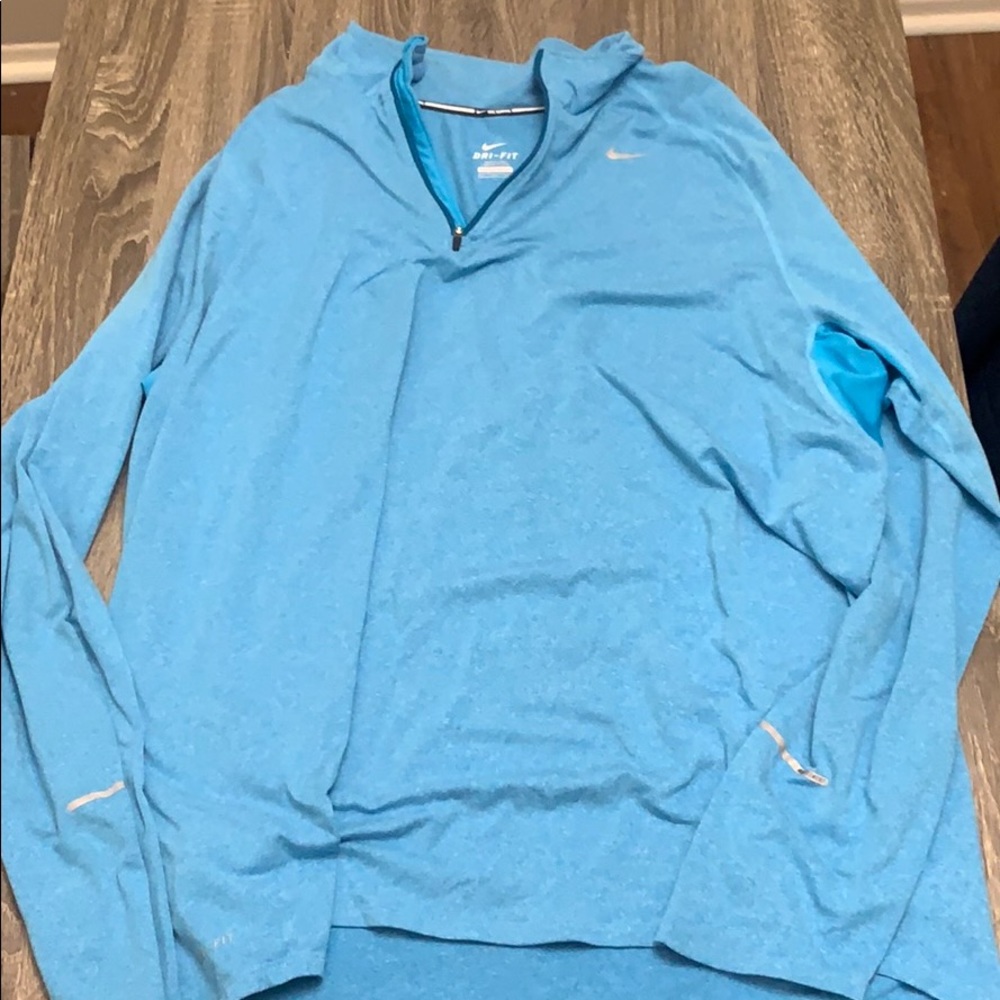 Nike Dri Fit QT Zip Running